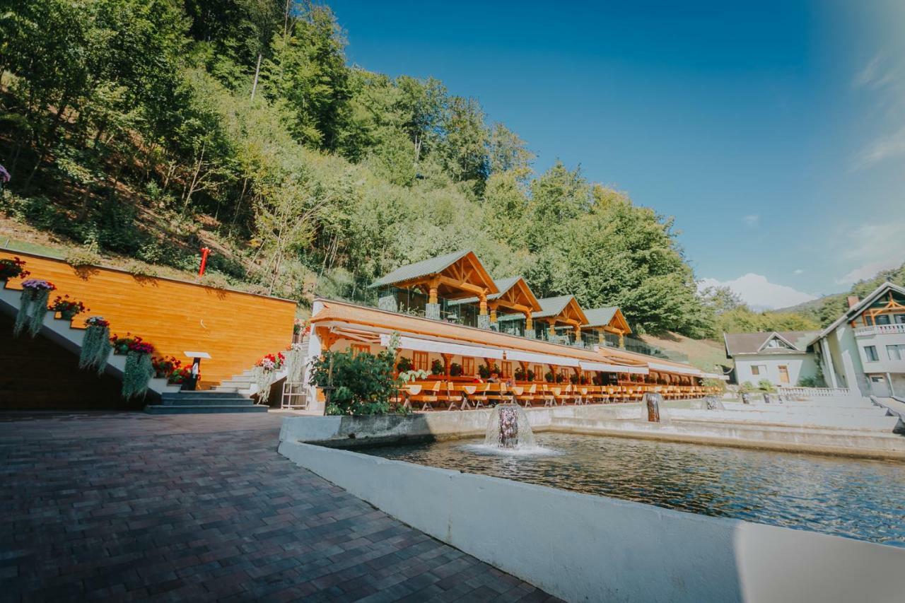 Lostrita - Pastravarie, Hotel&SPA Baia Mare Exterior foto